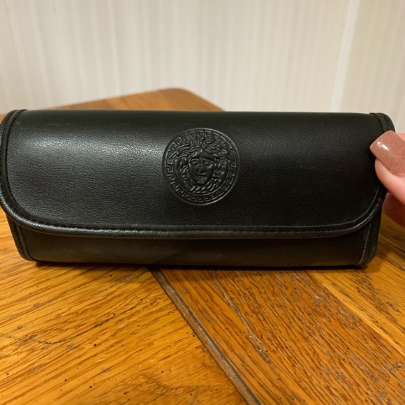 Vintage Versace Sunglasses - Picture 6 of 6